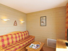 Appartement rénové skis aux pieds avec balcon - FR-1-181-2050